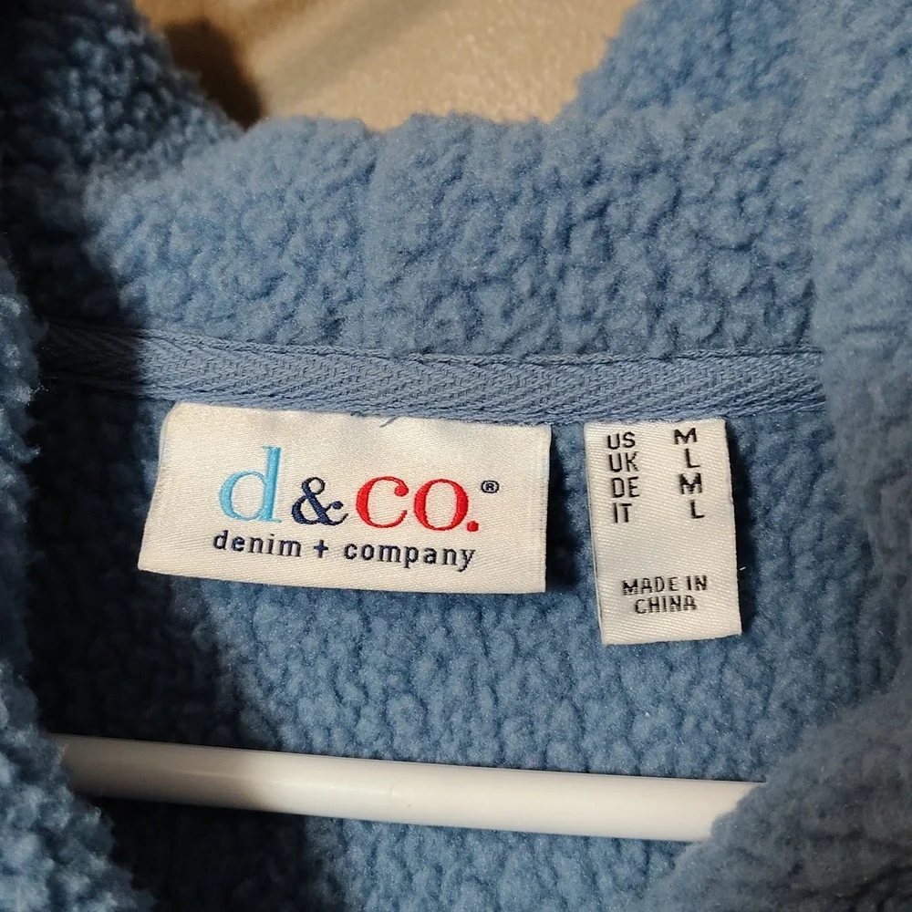 D & Co Blue Plaid, Hooded, Full Zip/Button, Fleece, Lined Jacket Size  M - Picture 9 of 9